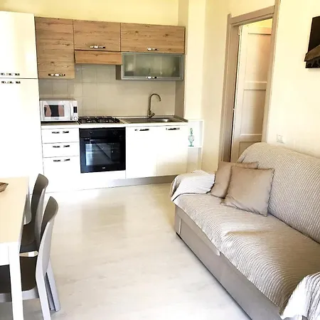 Apartment With 2 Bedrooms In With Furnished Balcony And Wifi 2 Km From The Beach *