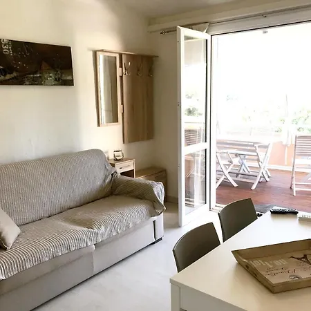 Apartment With 2 Bedrooms In With Furnished Balcony And Wifi 2 Km From The Beach *