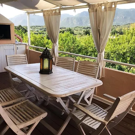 Apartment With 2 Bedrooms In With Furnished Balcony And Wifi 2 Km From The Beach Villasimius